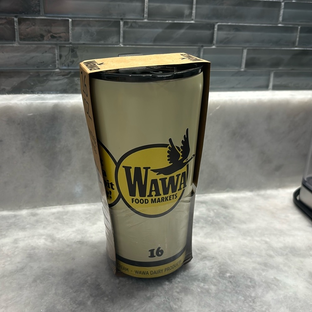 Wawa Vintage Mug. 16 oZ.